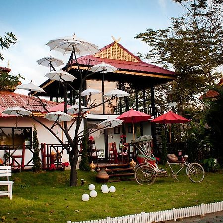 Baan Puang Petch Hotel เชียงใหม่ ภายนอก รูปภาพ