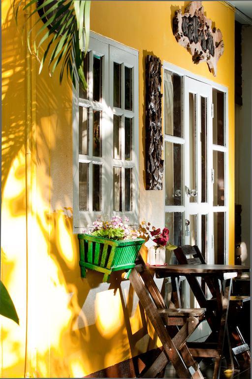 Baan Puang Petch Hotel เชียงใหม่ ภายนอก รูปภาพ