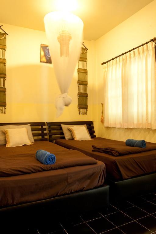 Baan Puang Petch Hotel เชียงใหม่ ภายนอก รูปภาพ